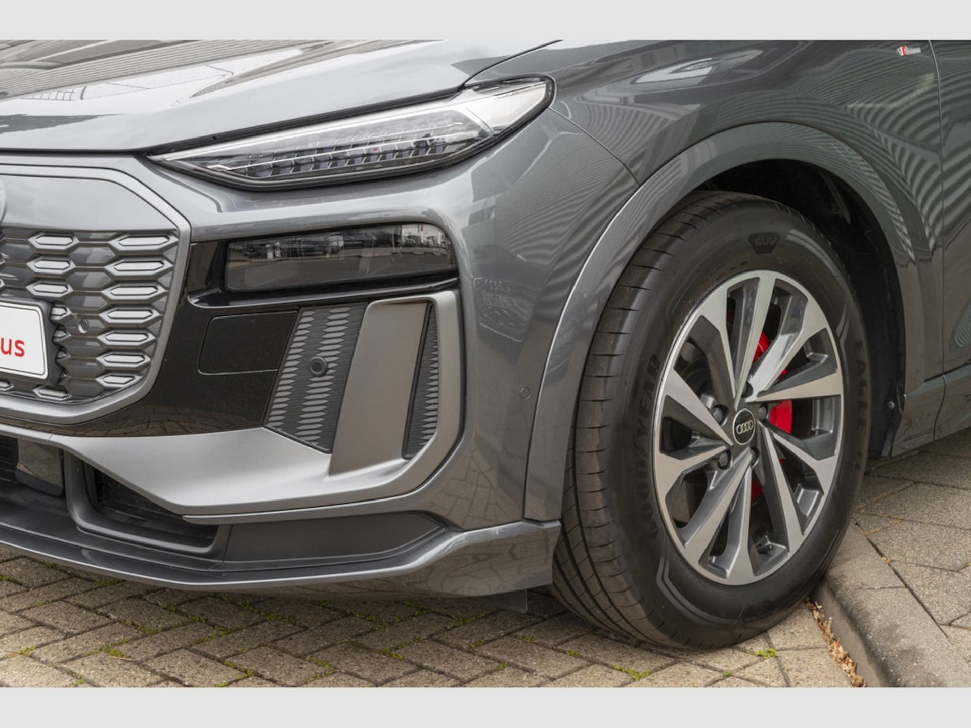 Audi Q6 SUV e-tron