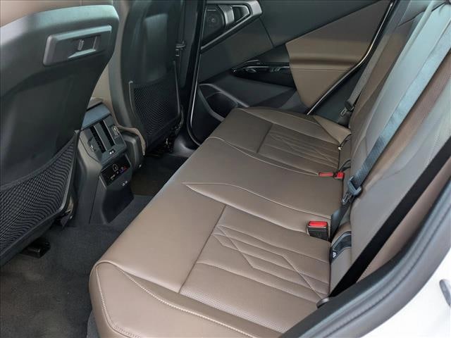 2026 BMW X3 30 - Photo 17