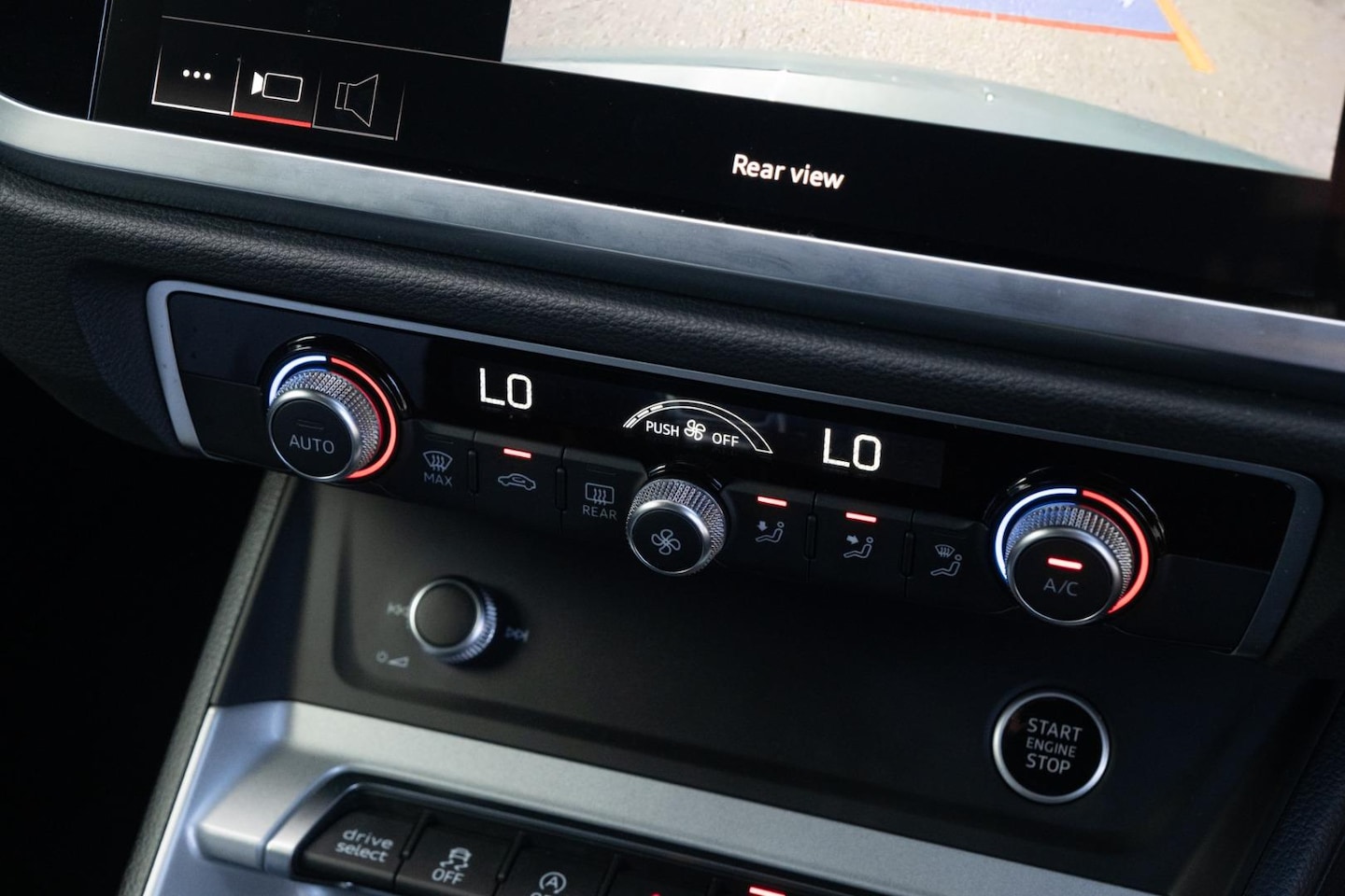 Image about Audi Q3 40 TFSI quattro S tronic