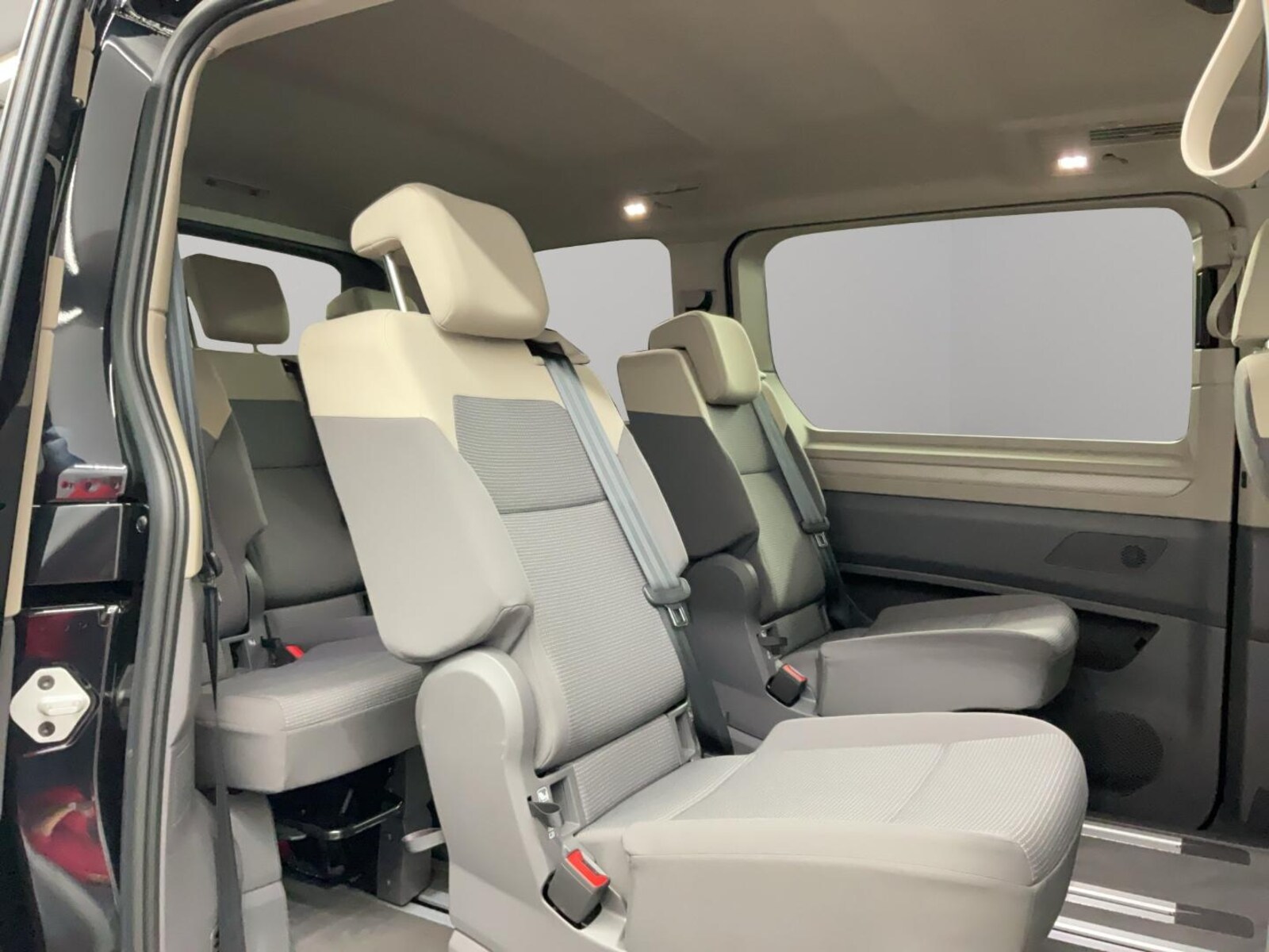 Volkswagen Multivan – Bild 7
