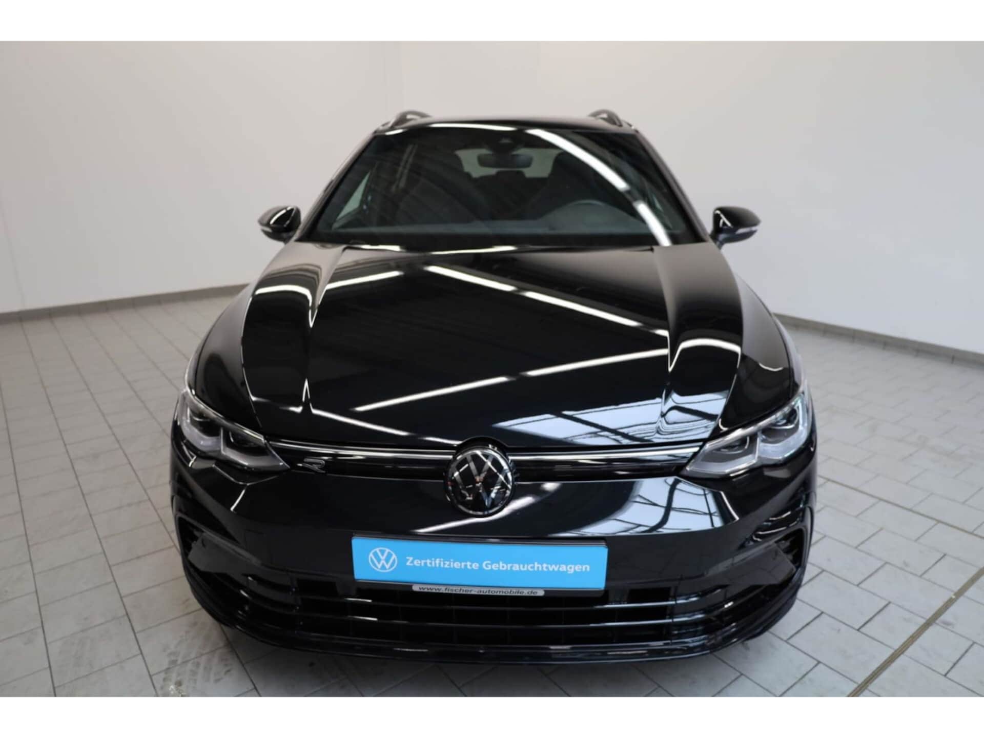 Volkswagen Golf Variant R-Line