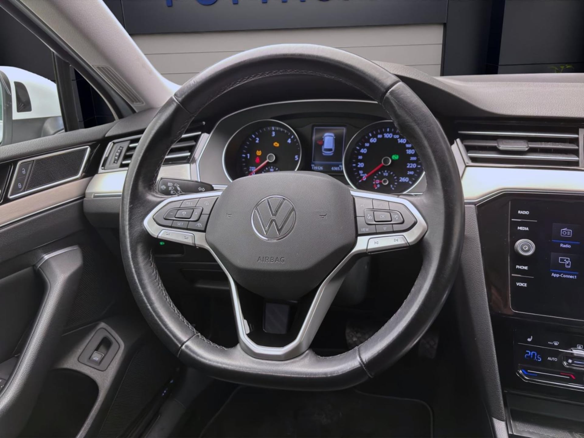Volkswagen Passat Variant Elegance