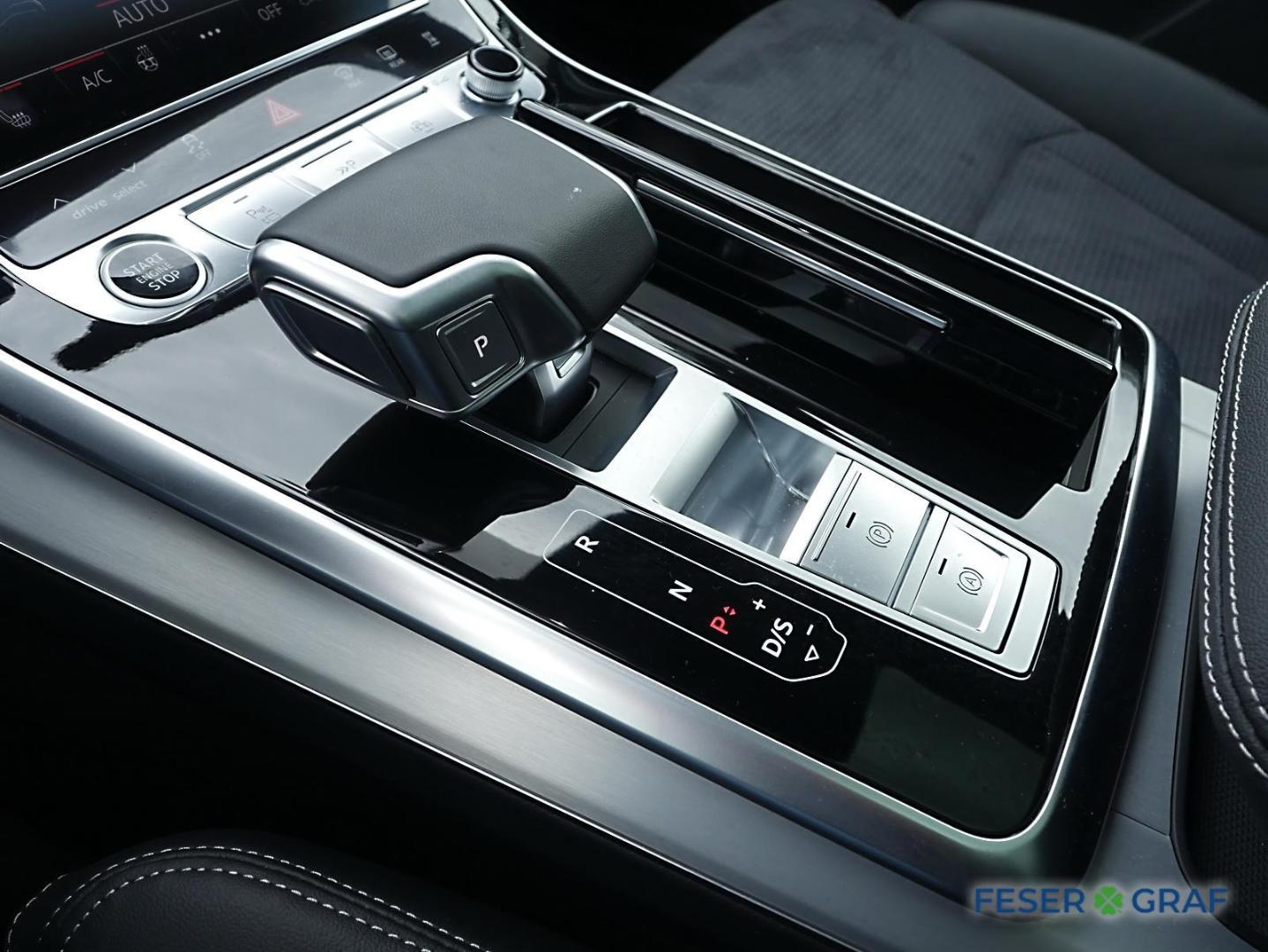 Image about Audi Q7 SUV S line 50 TDI quattro tiptronic