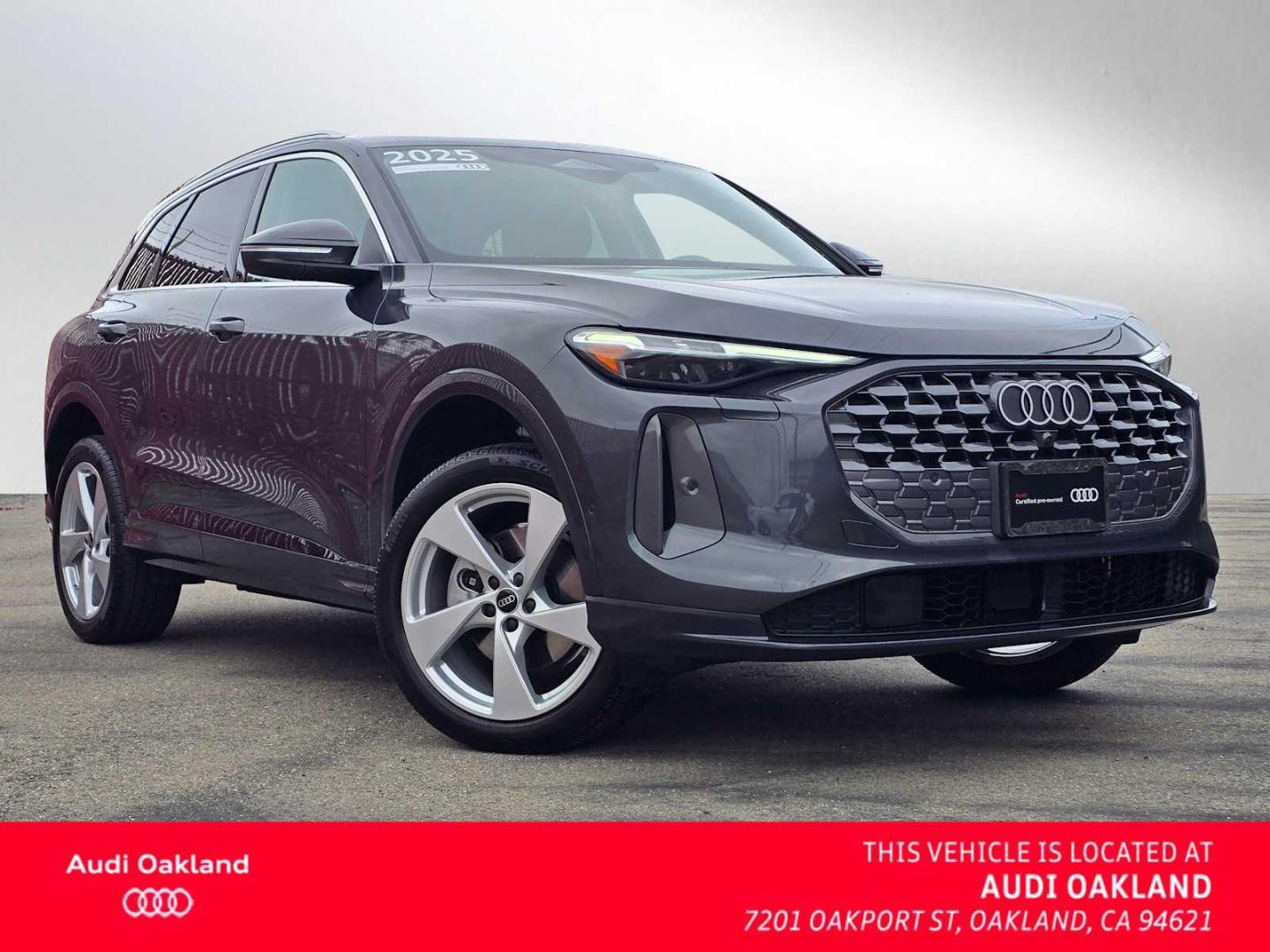 2025 Audi Q5 40 Premium Plus's photo