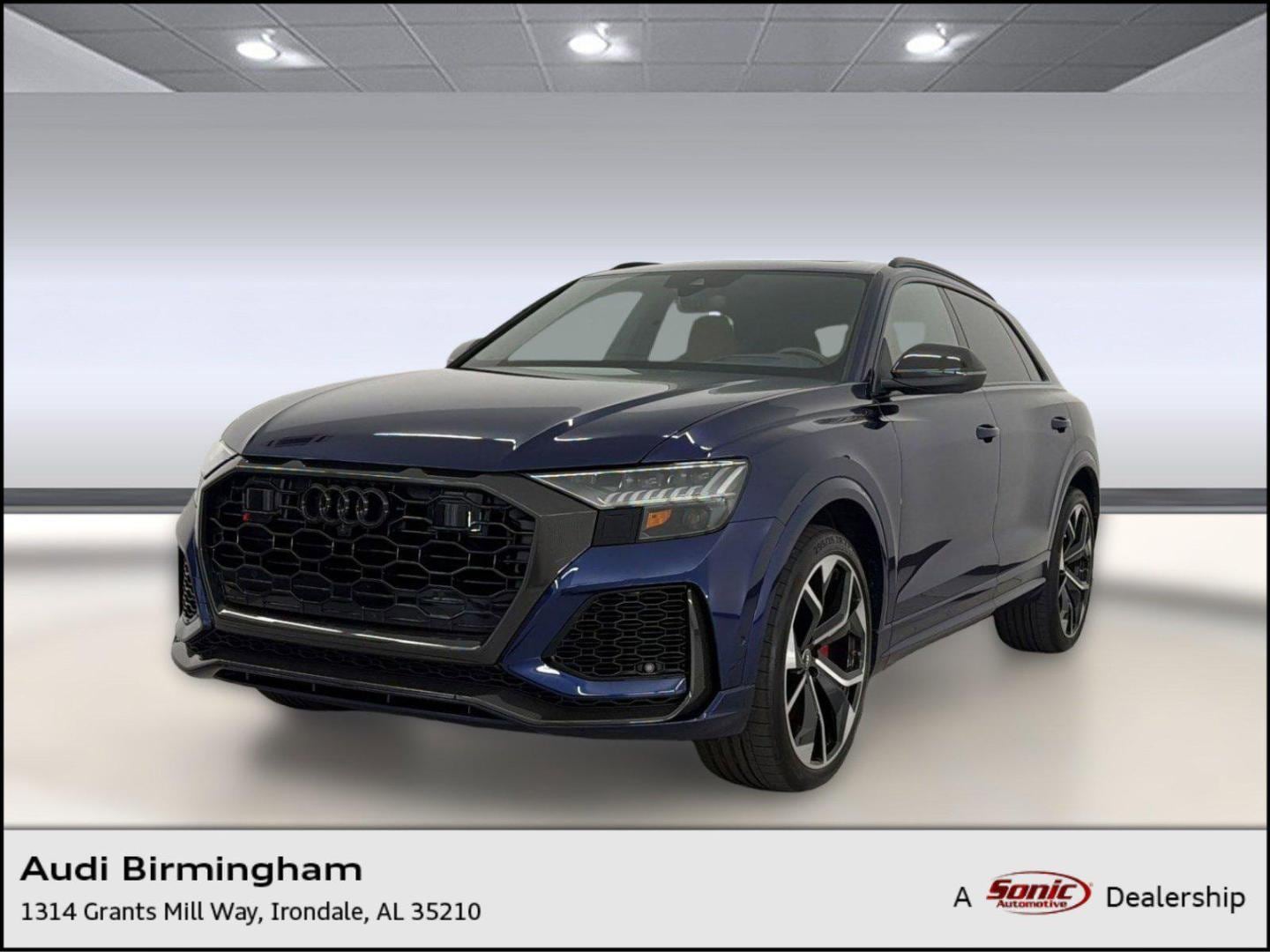 2021 Audi RS Q8 -'s photo