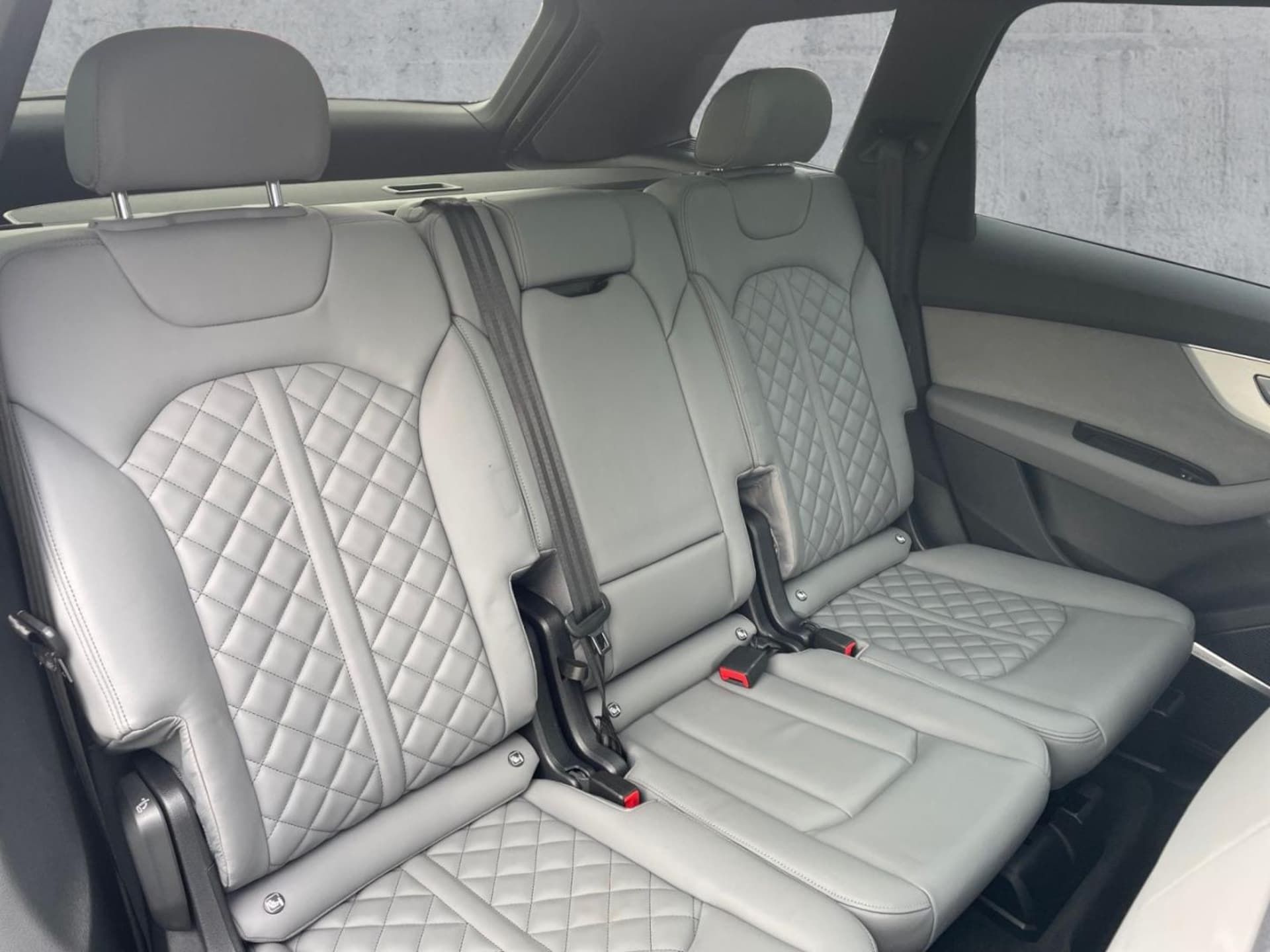Audi SQ7 SUV