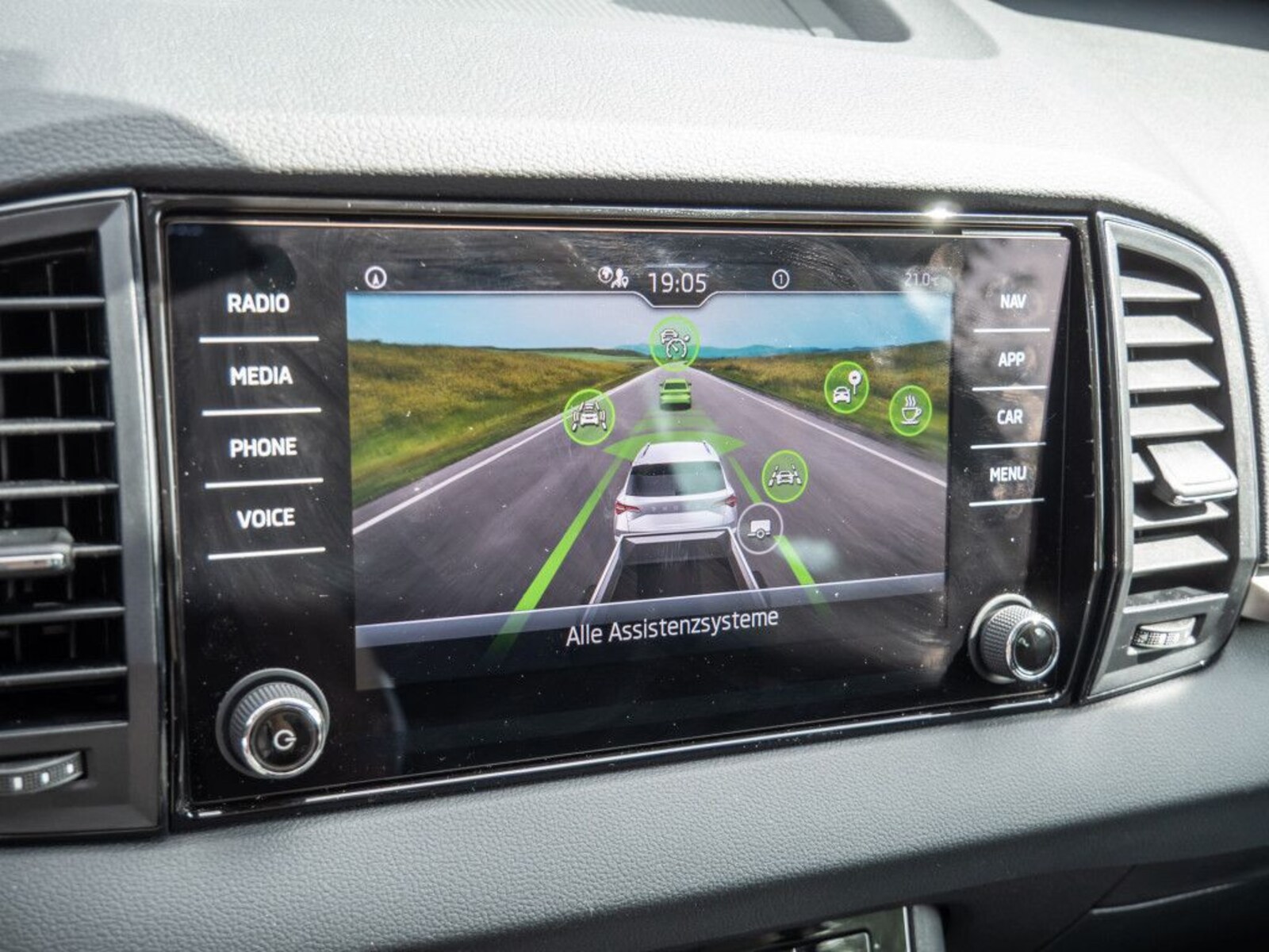 Škoda Karoq – Bild 11