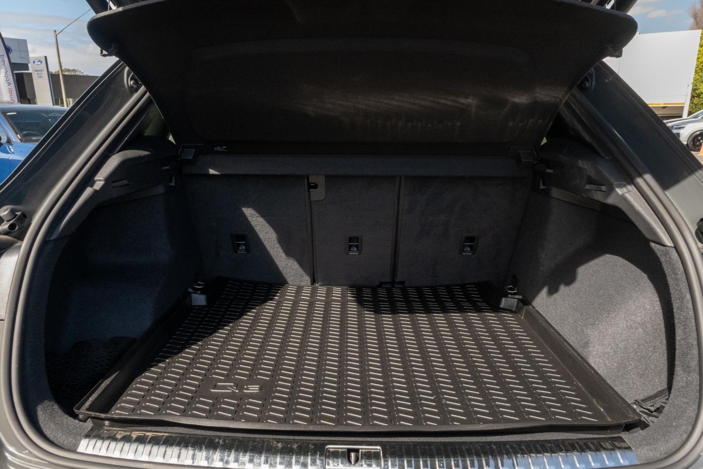Image about Audi Q3 40 TFSI quattro S tronic
