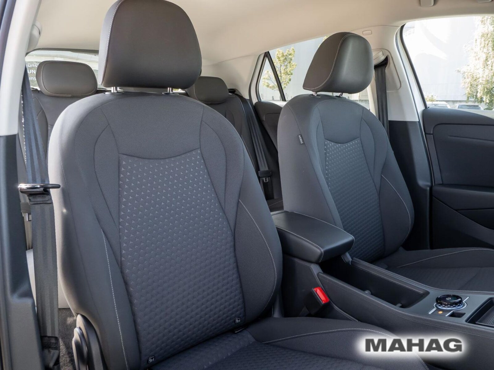 Volkswagen T-Roc – Bild 15
