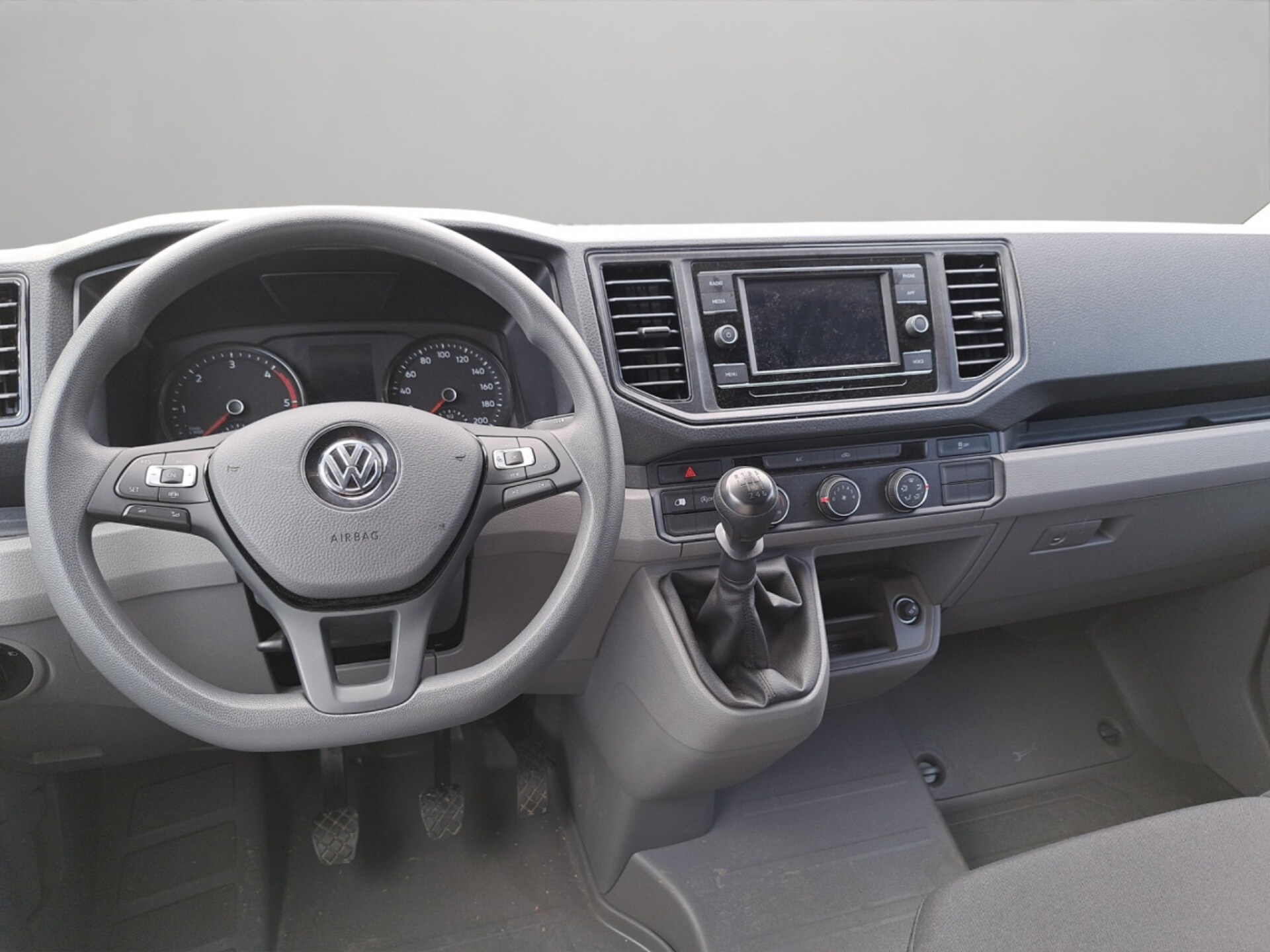 Volkswagen Crafter Kasten mittlerer Radstand