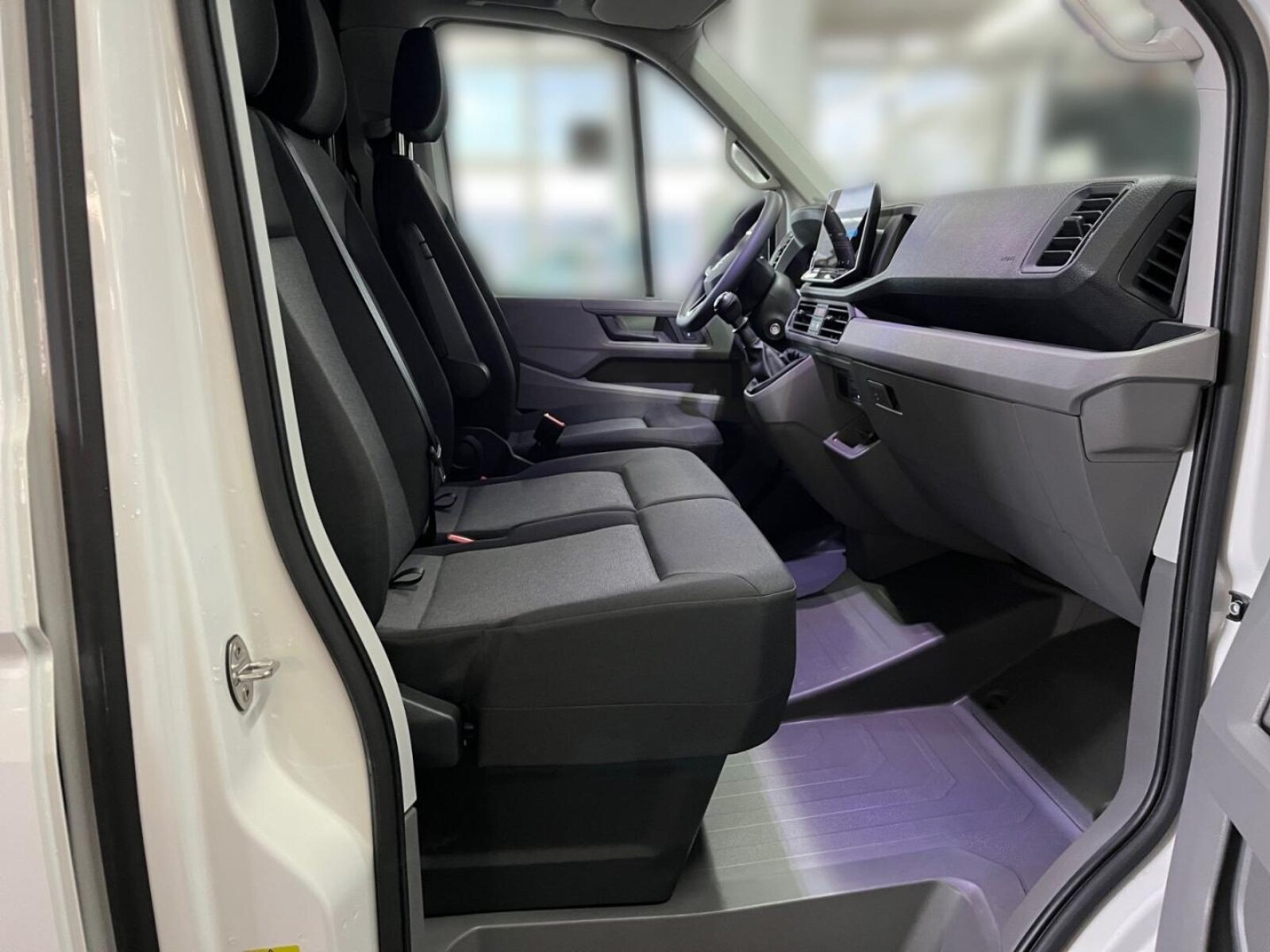 Volkswagen Crafter Kasten mittlerer Radstand – Bild 15