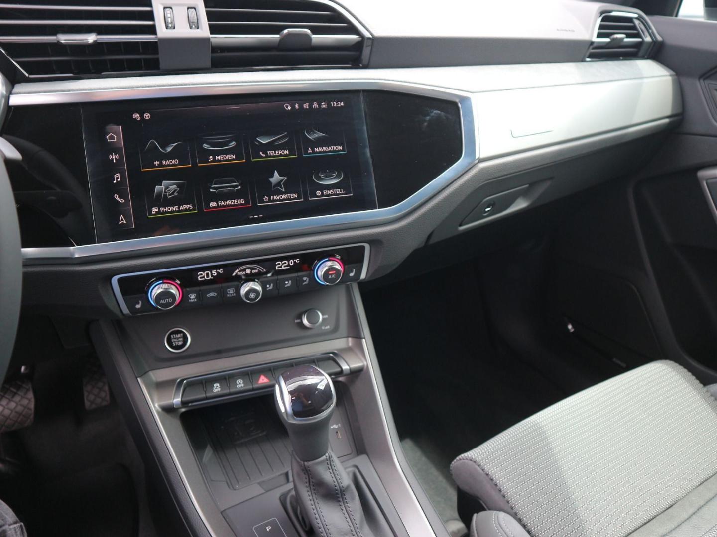 Image about Audi Q3 advanced 35 TDI S tronic
