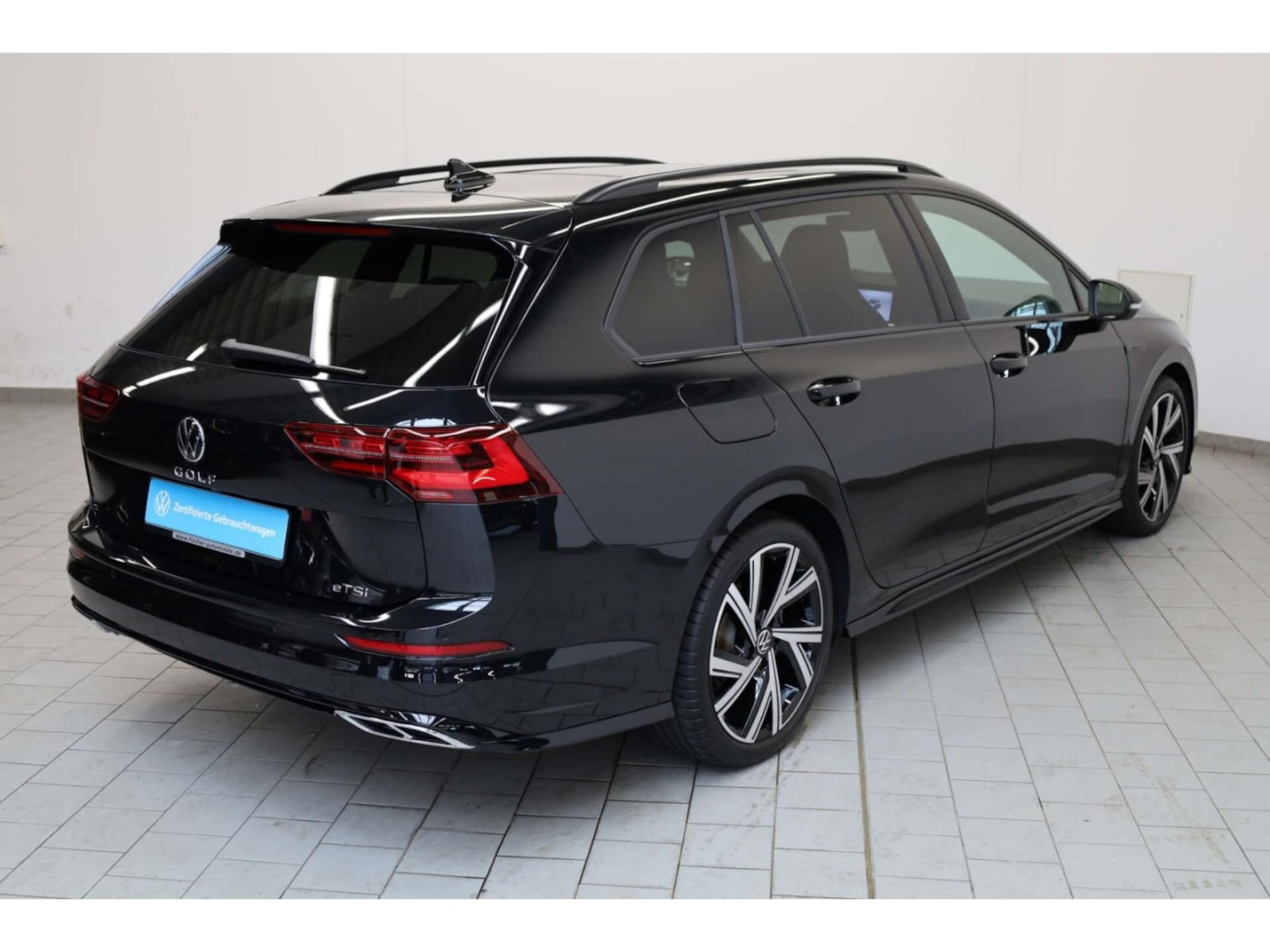 Volkswagen Golf Variant R-Line