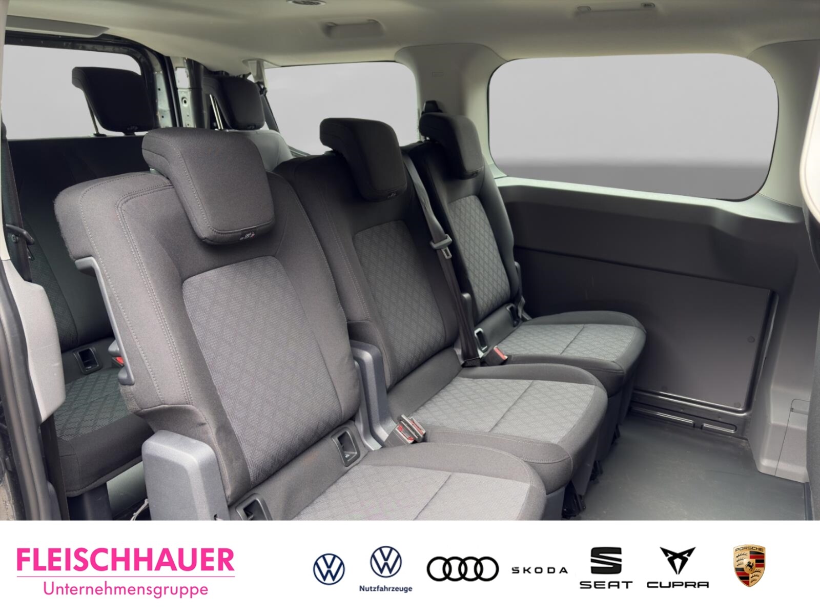 Volkswagen Transporter Kombi kurzer Radstand – Bild 8