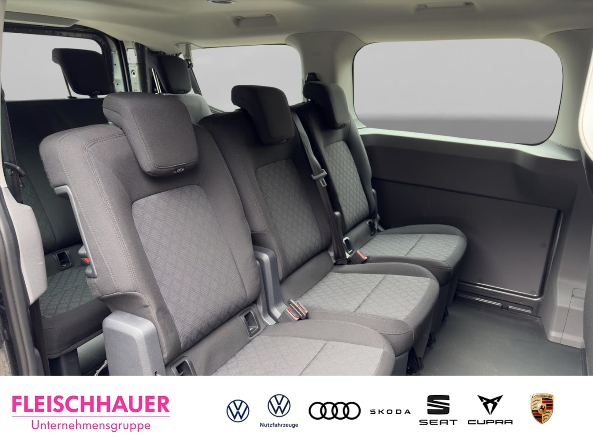 Volkswagen Transporter Kombi kurzer Radstand