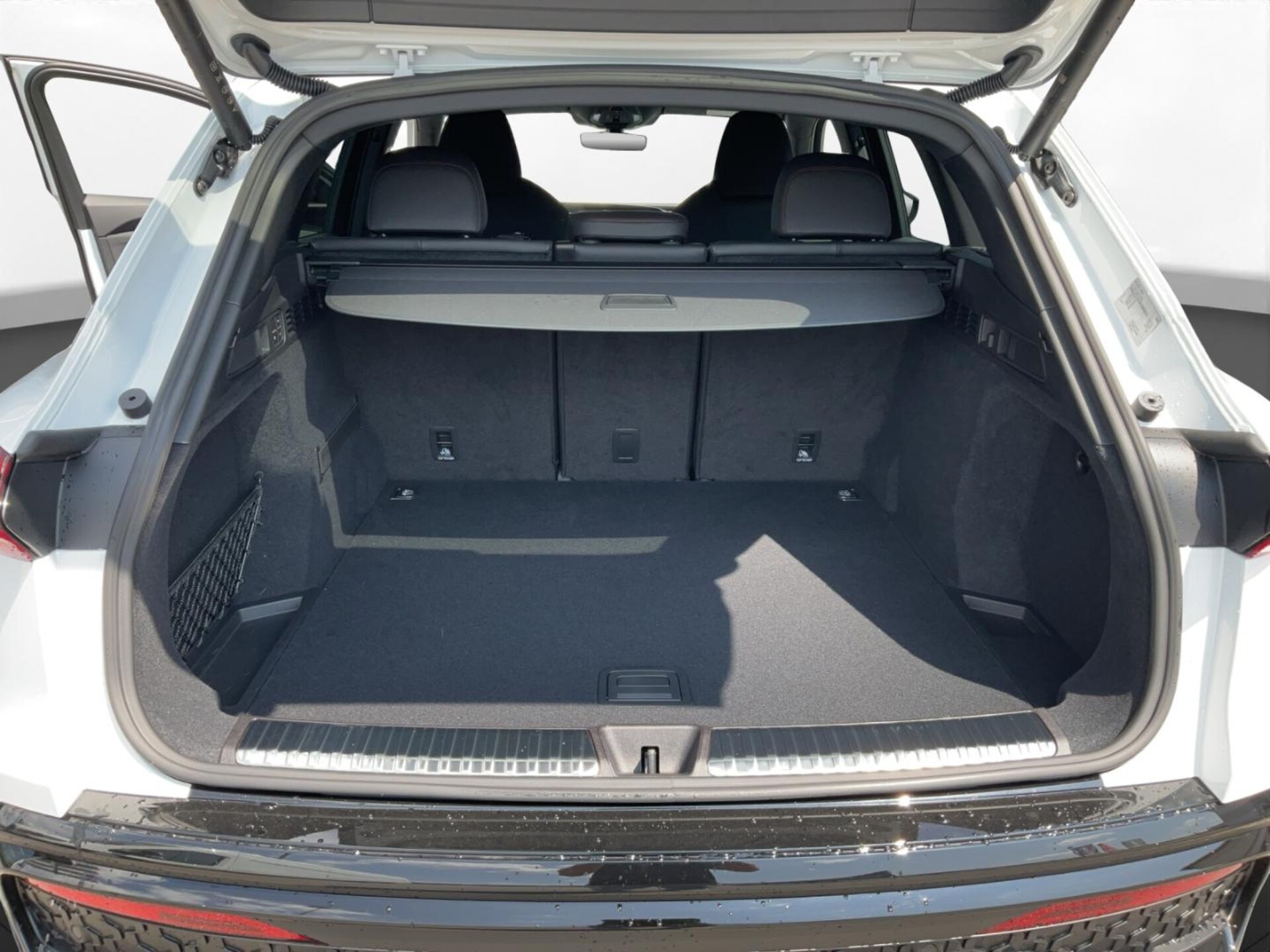 Audi SQ5 SUV edition one