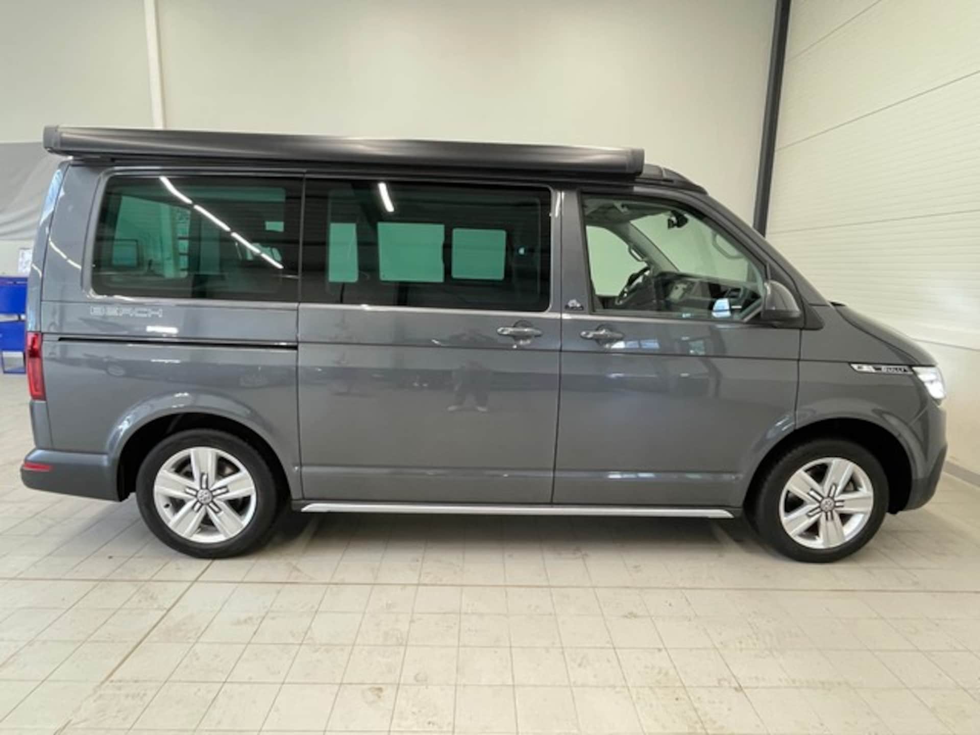 Volkswagen T6.1 California Beach