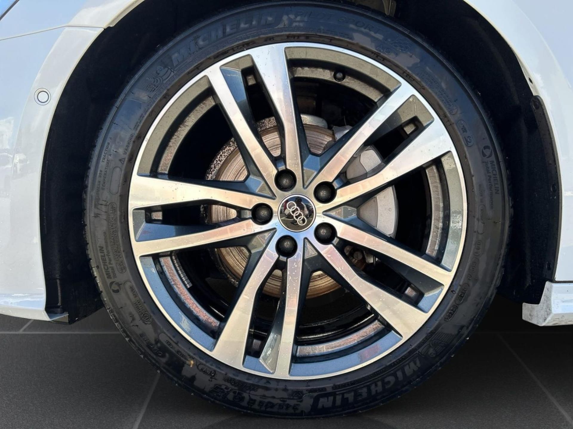 Audi A6 Avant Design