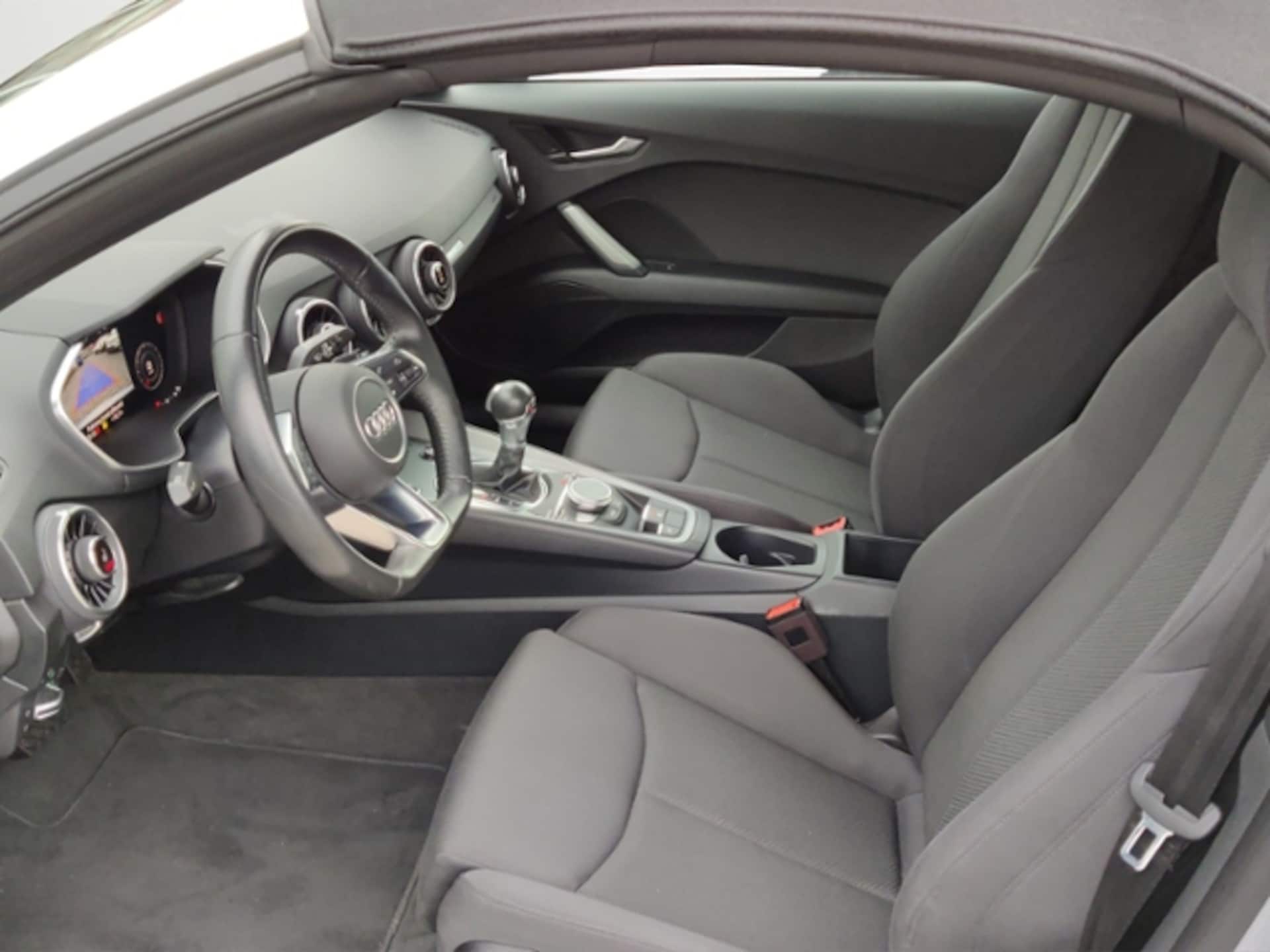 Audi TT Roadster