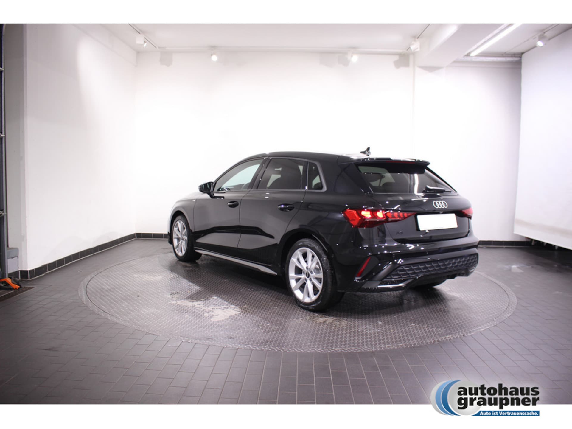 Audi A3 Sportback S line