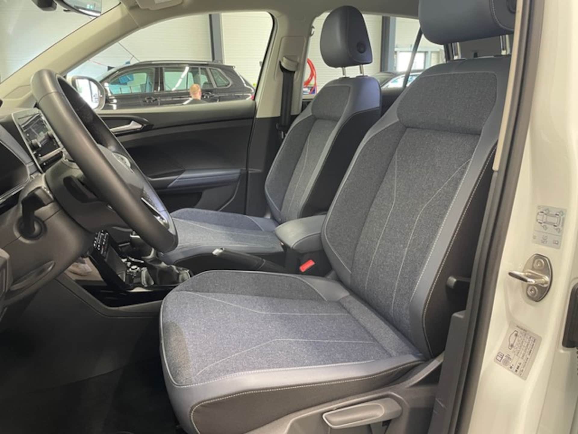 Volkswagen T-Cross Style