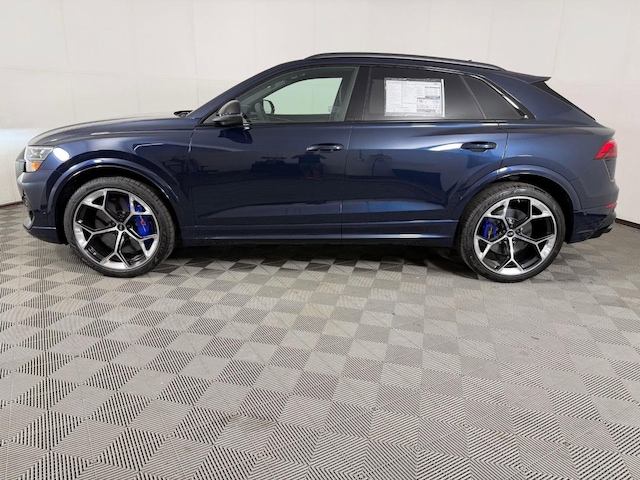 2026 Audi RS Q8 SUV performance