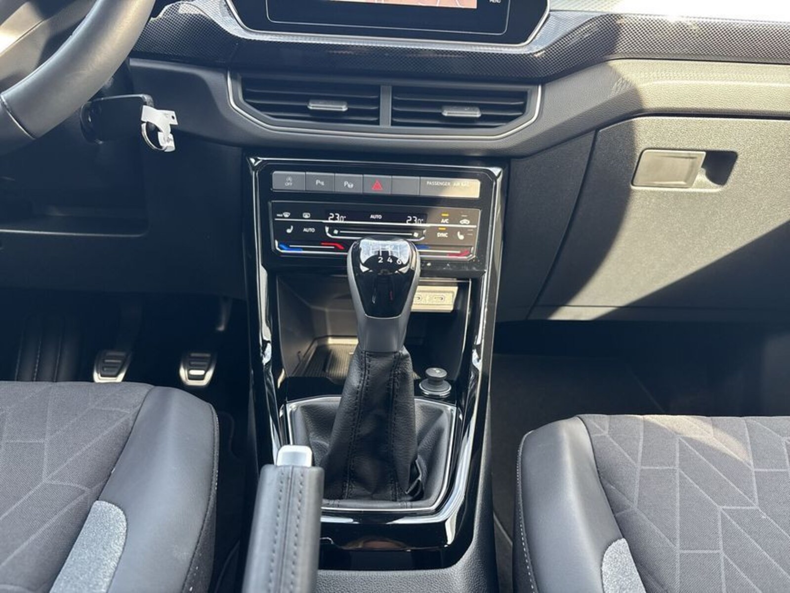 Volkswagen T-Cross – Bild 14
