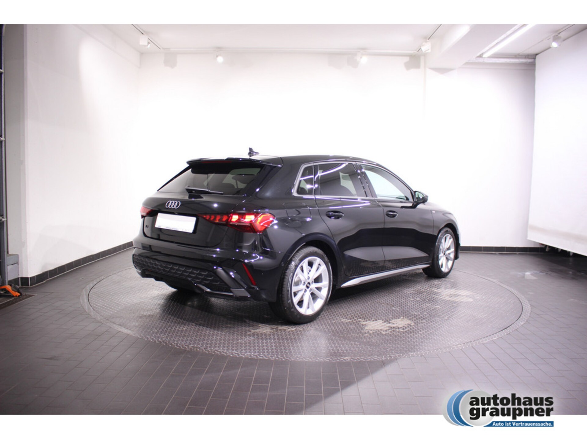 Audi A3 Sportback S line