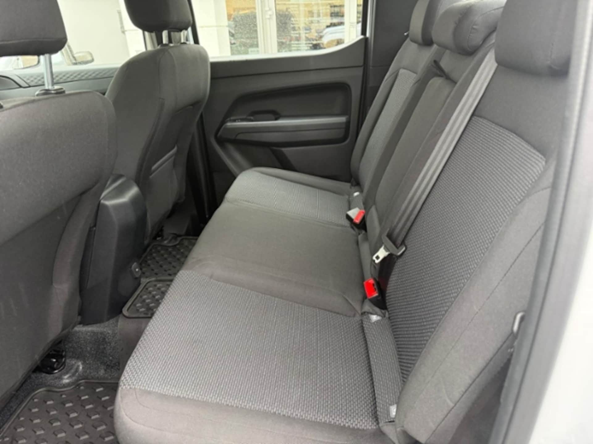 Volkswagen Amarok DoubleCab Basis-Modell