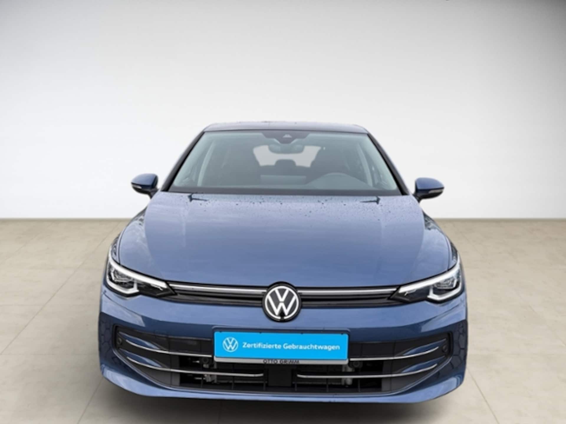 Volkswagen Golf Style