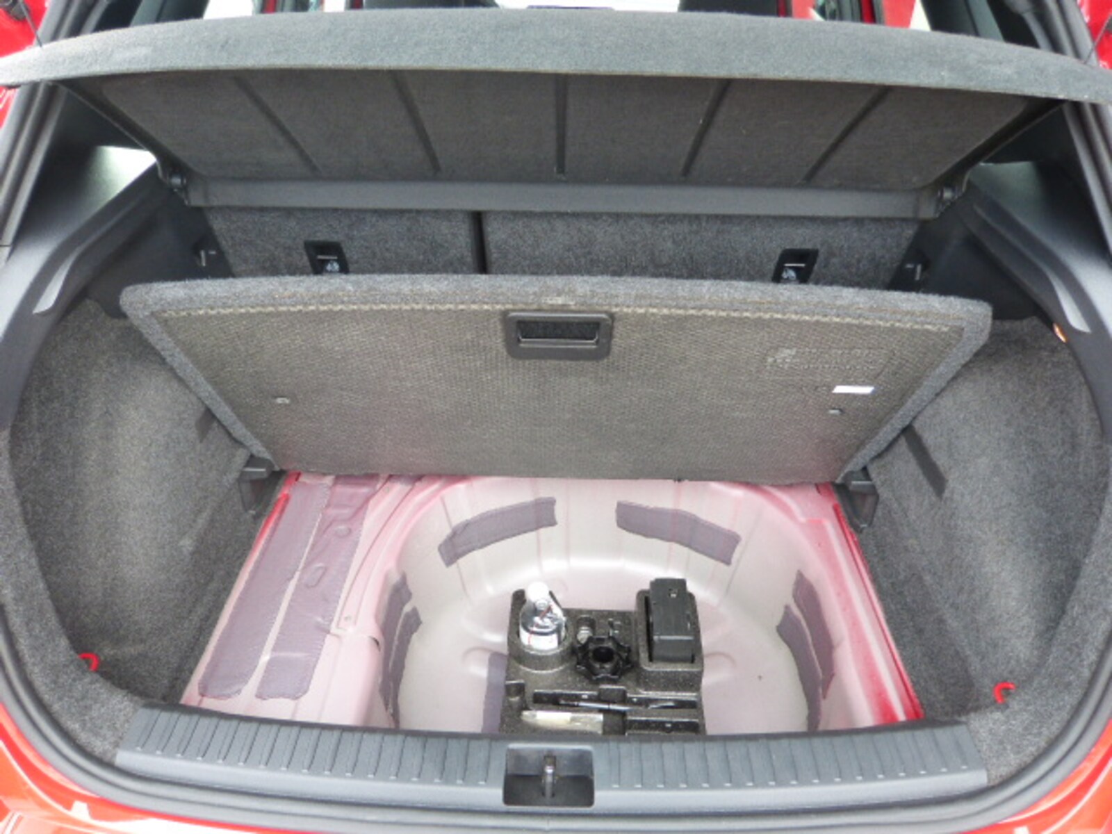 SEAT Arona – Bild 9
