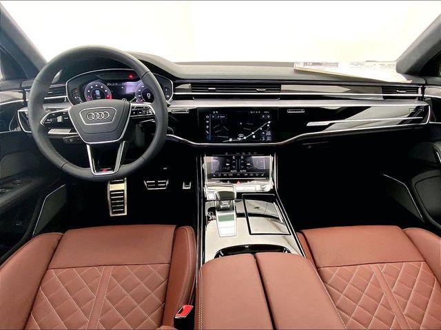 2025 Audi S8 Base - Photo 6