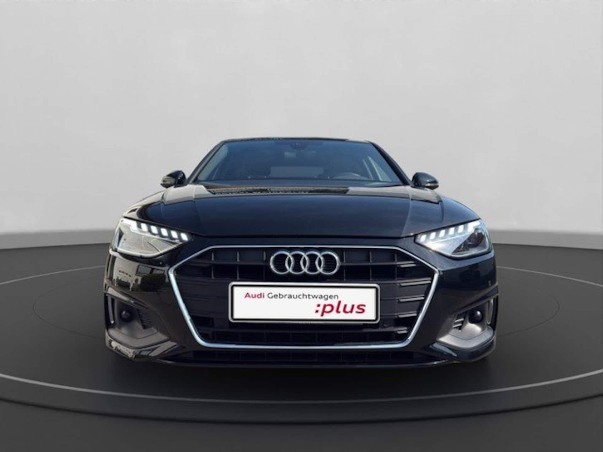 Audi A4 Limousine
