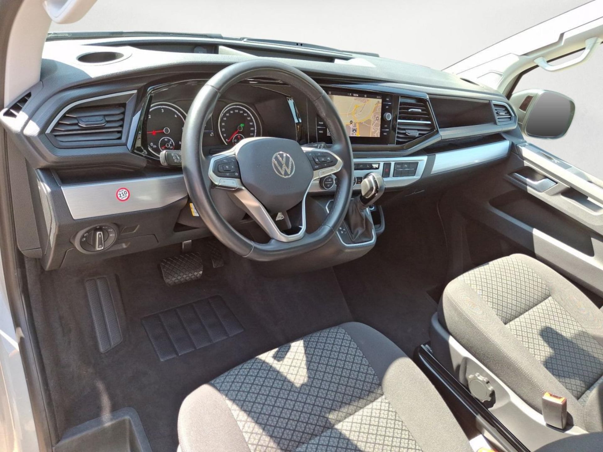 Volkswagen T6.1 California Beach