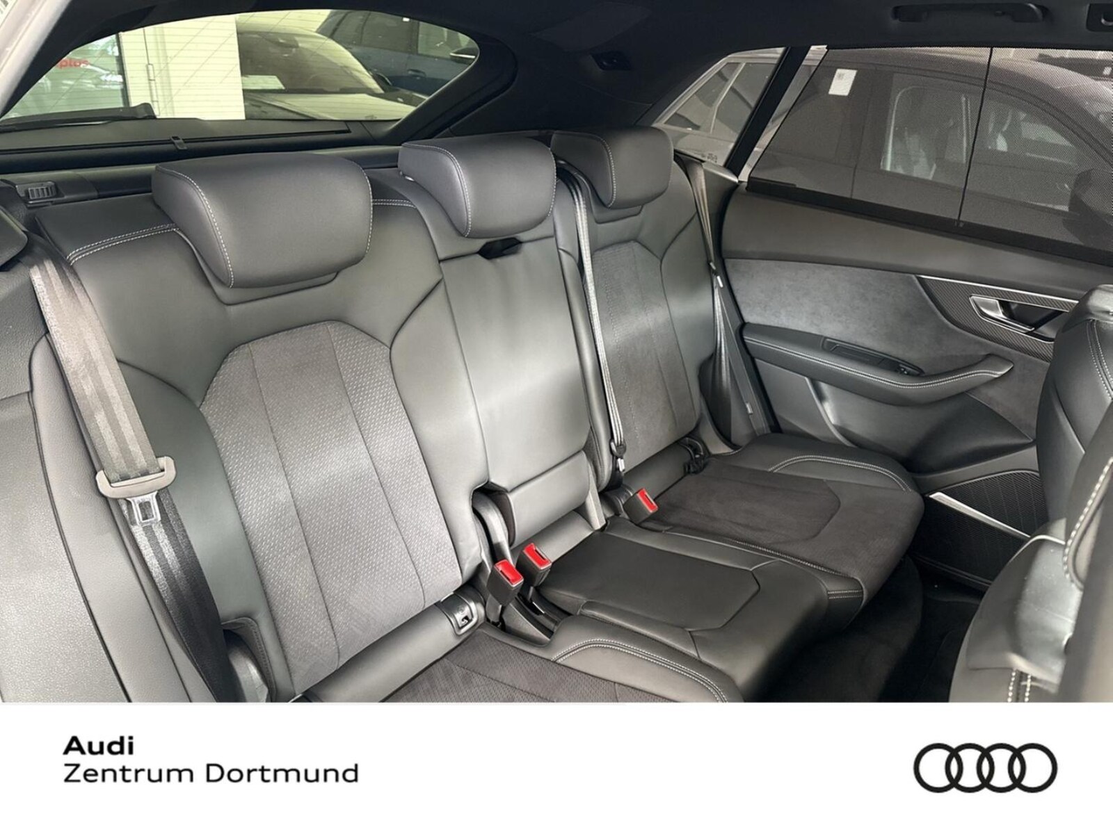 Audi SQ8 – Bild 9
