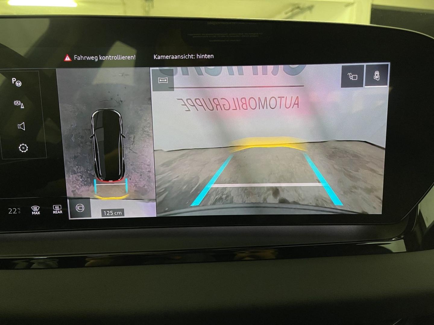 Image about Audi Q6 SUV e-tron e-tron quattro