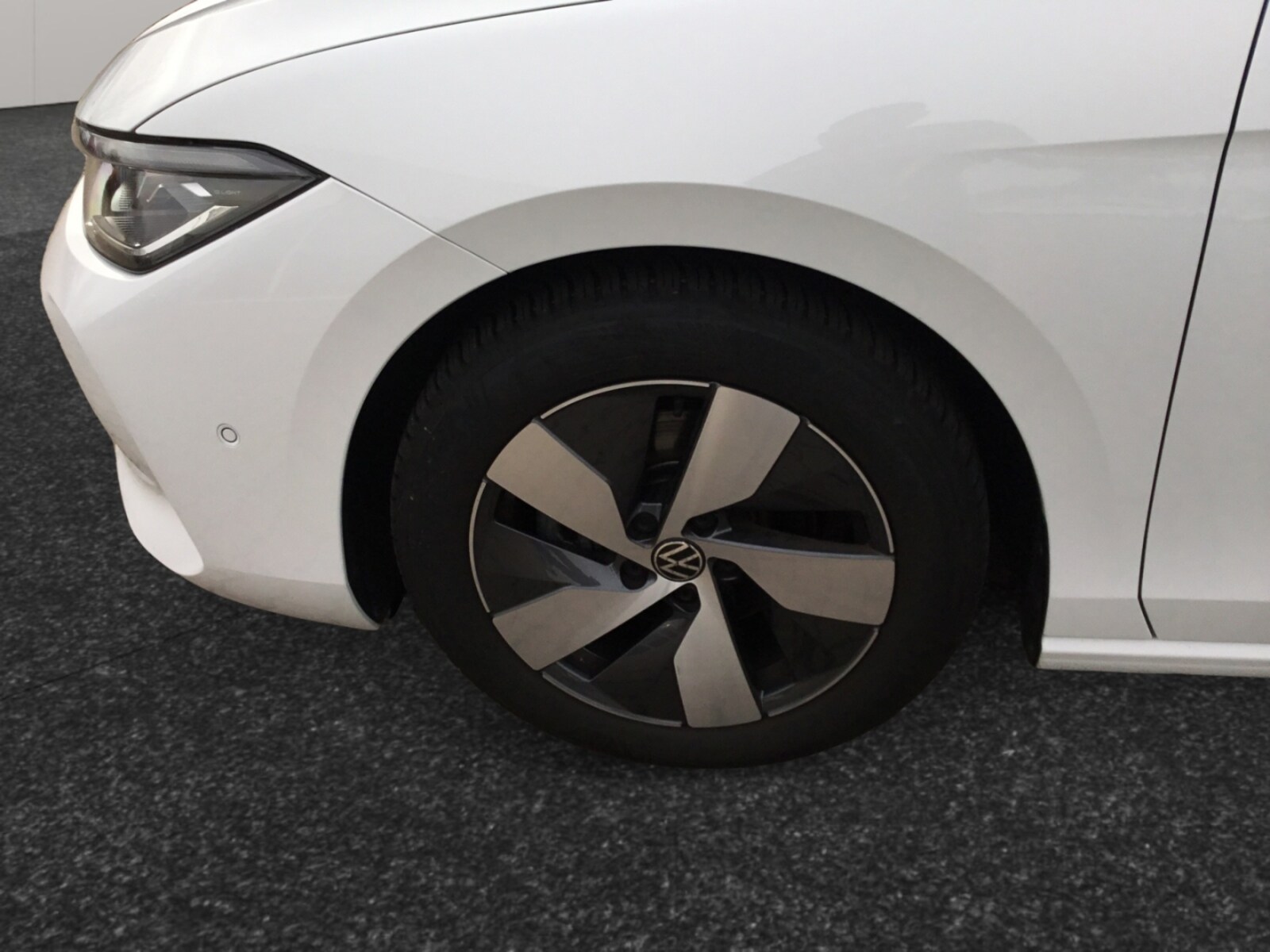 Volkswagen Passat – Bild 8