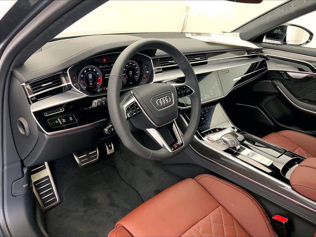 2025 Audi S8 Base - Photo 7