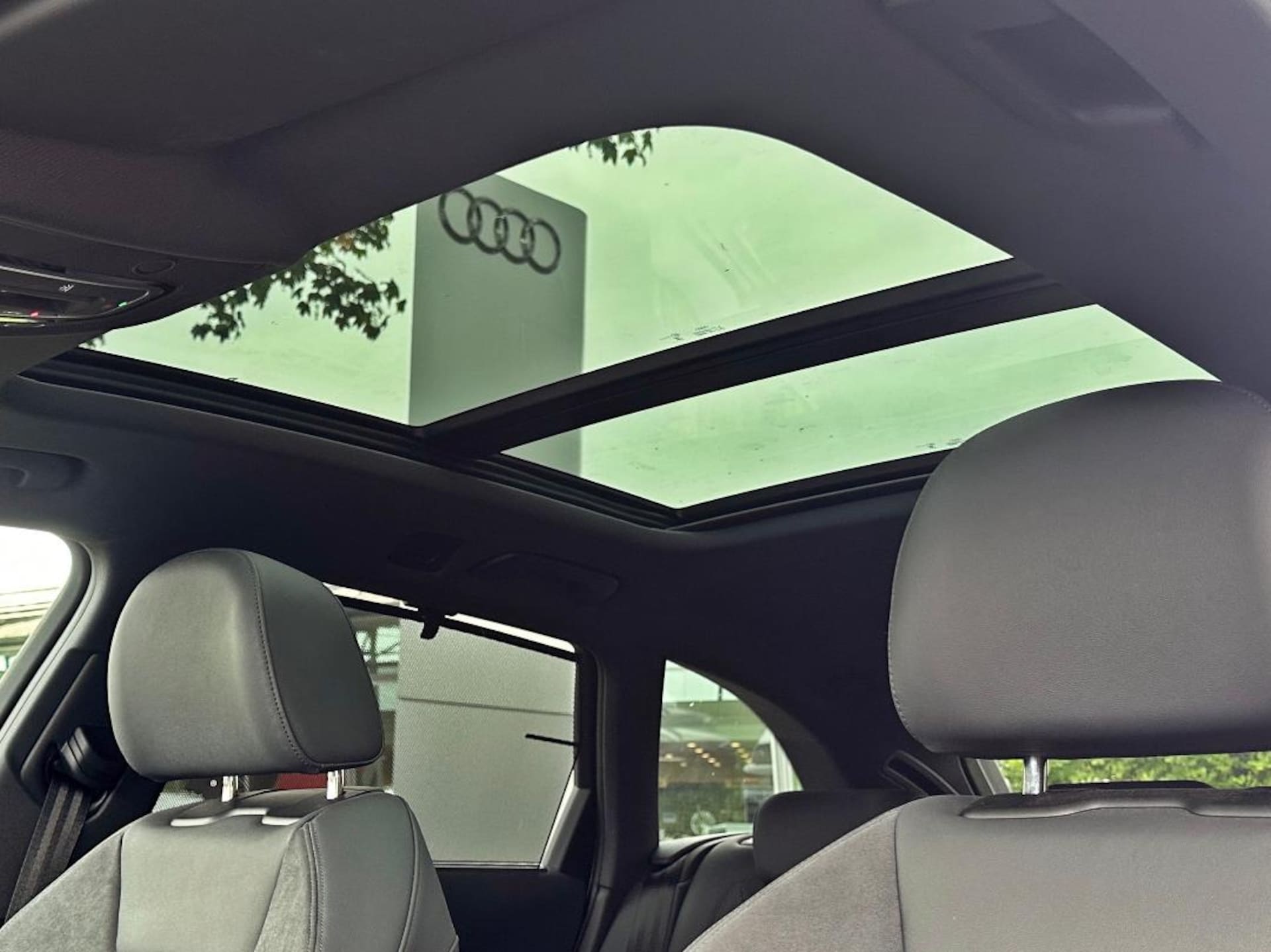 Audi A4 Avant S line