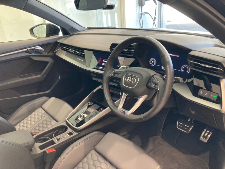 Image about Audi RS 3 Sportback RS 3 Sportback 294(400) kW(PS) S tronic