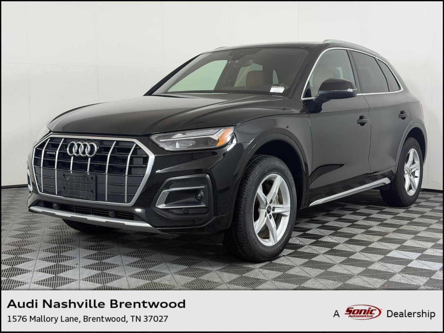 2023 Audi Q5 40 Premium's photo