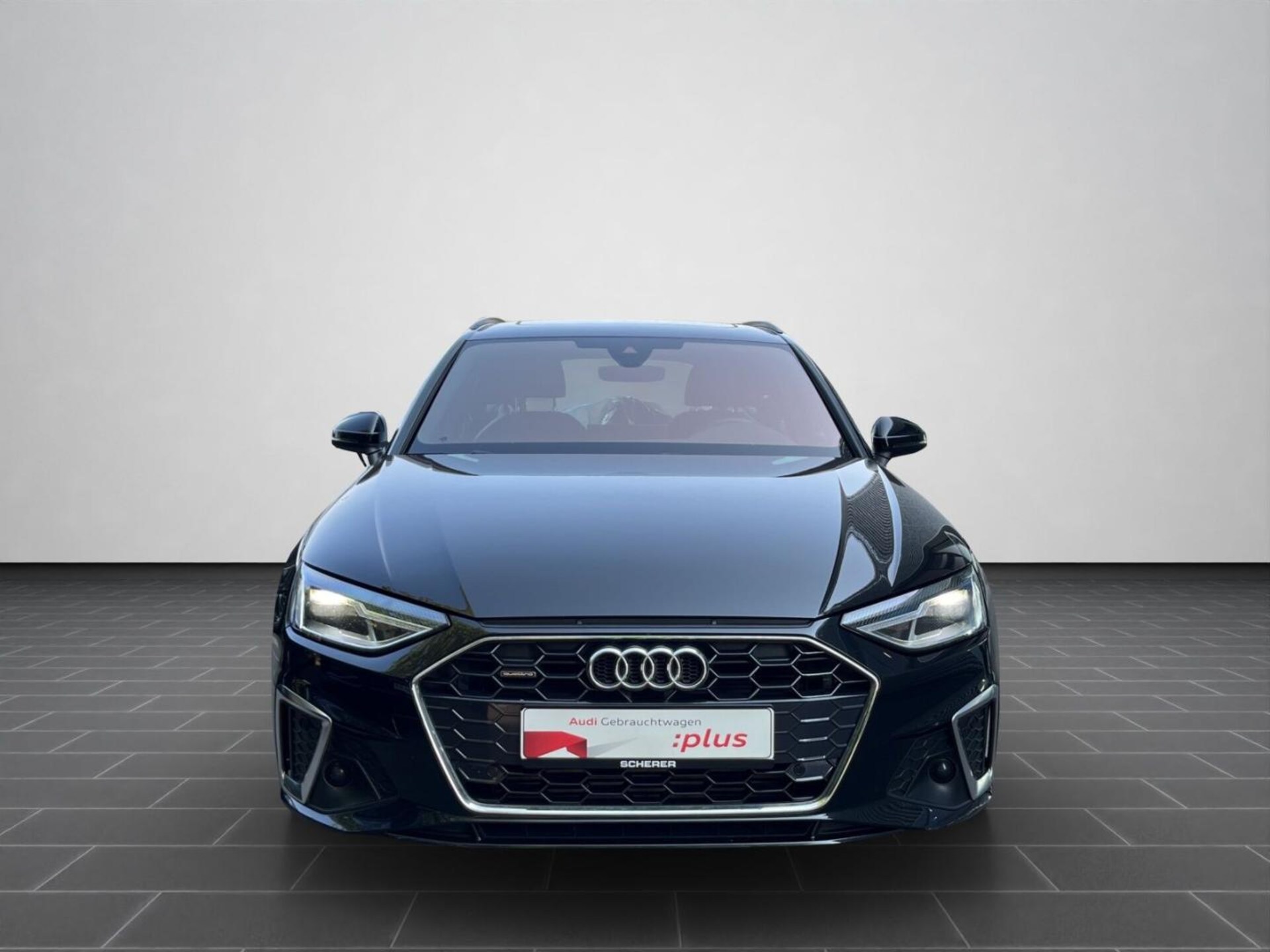 Audi A4 Avant S line