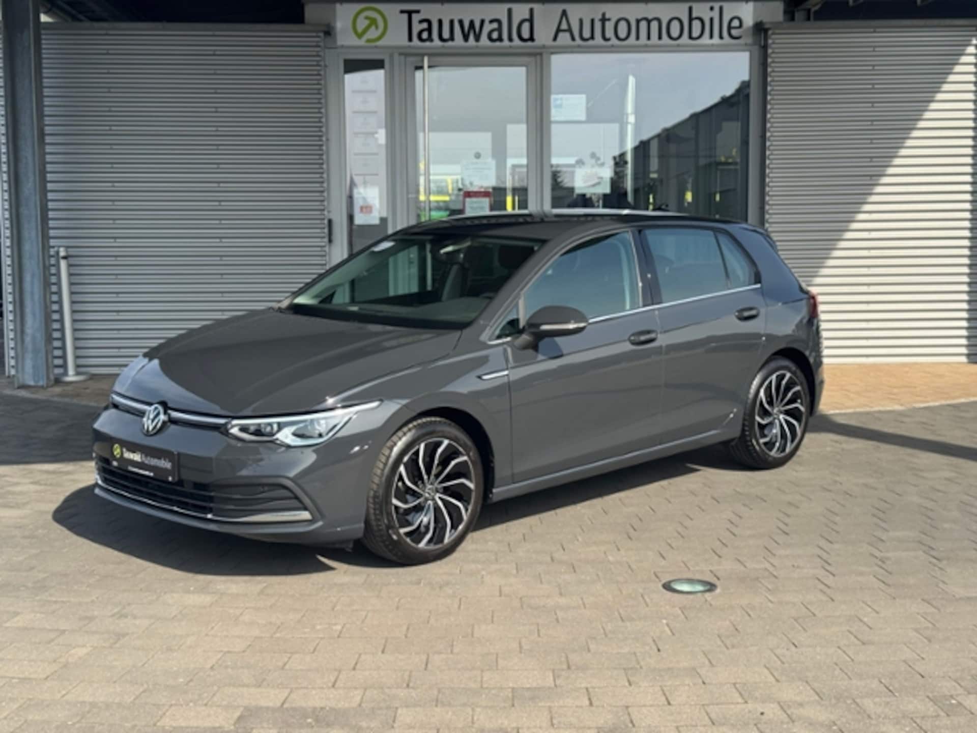 Volkswagen Golf Style