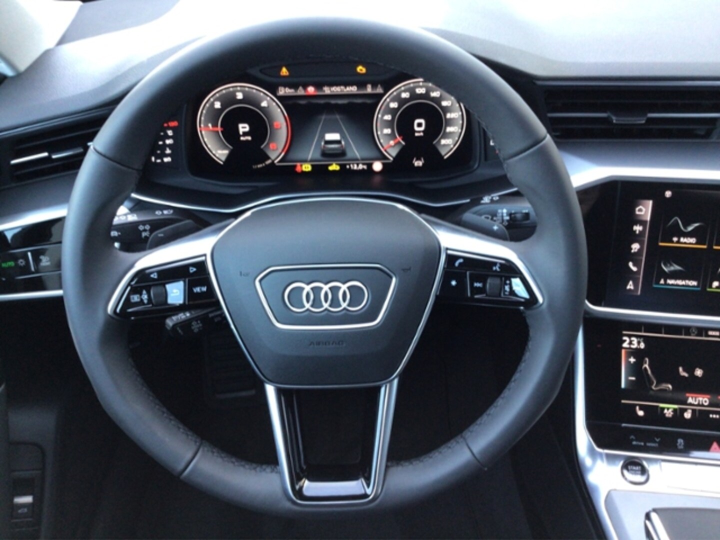 Bild über Audi A6 Avant advanced 40 TDI S tronic - für weitere Informationen kontaktieren Sie den Audi Partner