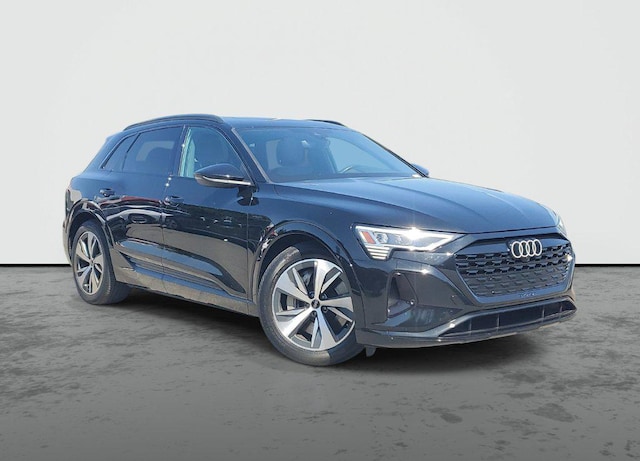 2024 Audi Q8 e-tron