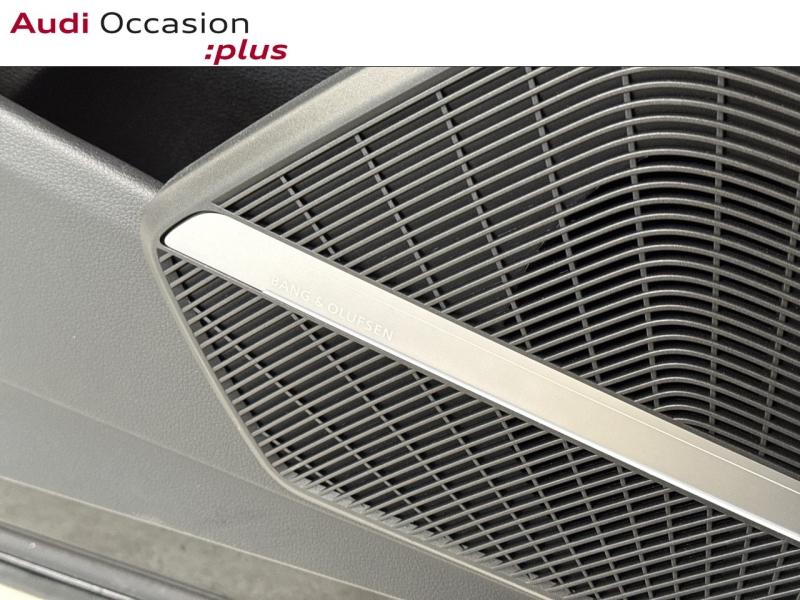 Image about Audi Q5 Sportback TFSI e S line 55 TFSI e Hybride rechargeable quattro270(367)kW(ch)S tronic