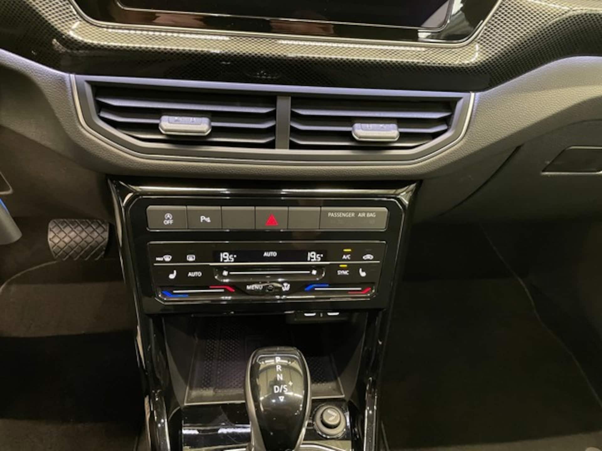 Volkswagen T-Cross Style