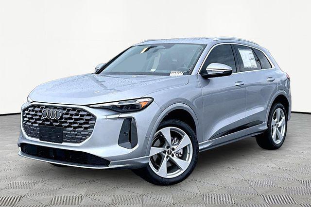 2026 Audi Q5 Premium Plus quattro's photo