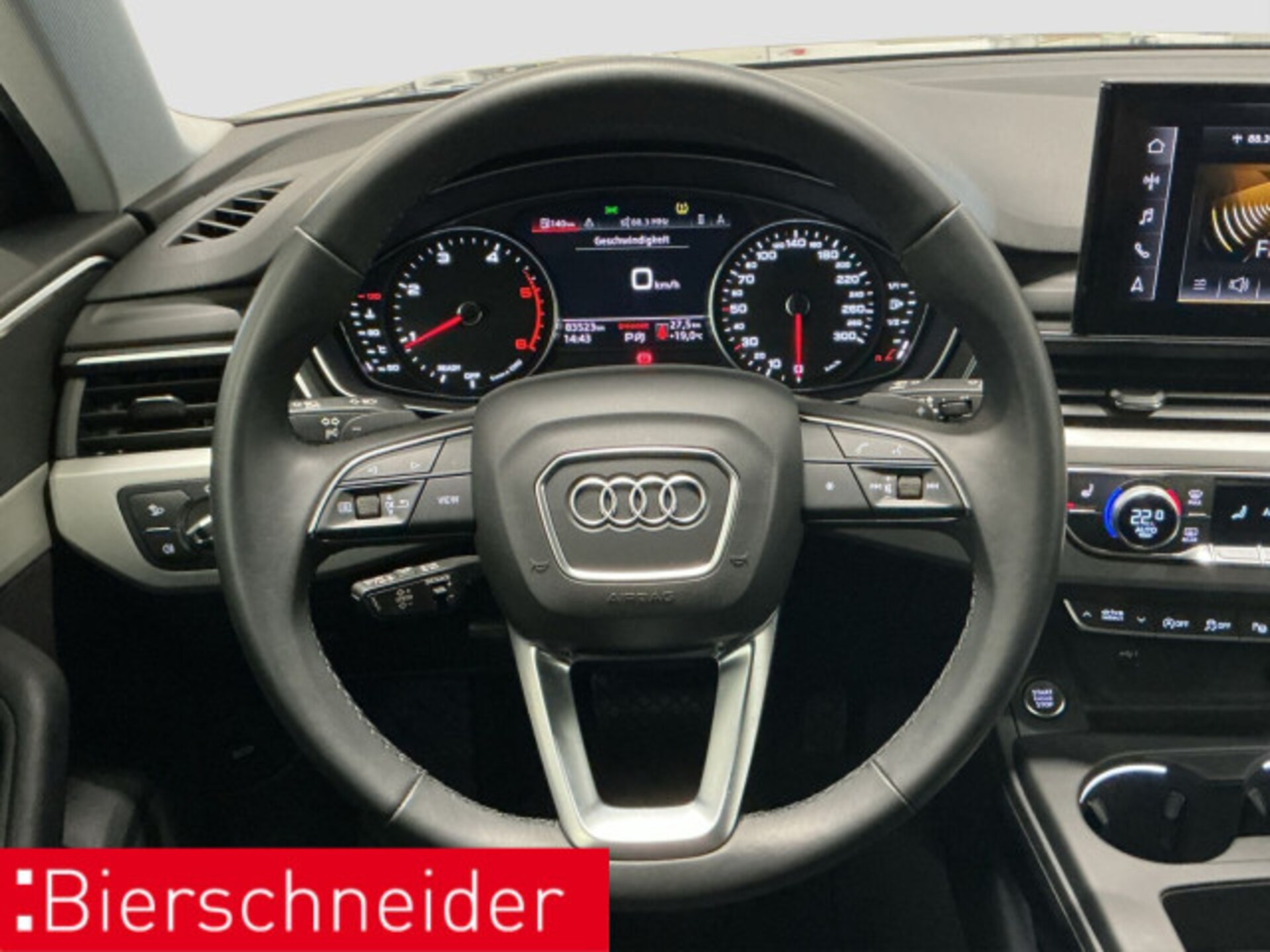 Audi A4 Avant S line