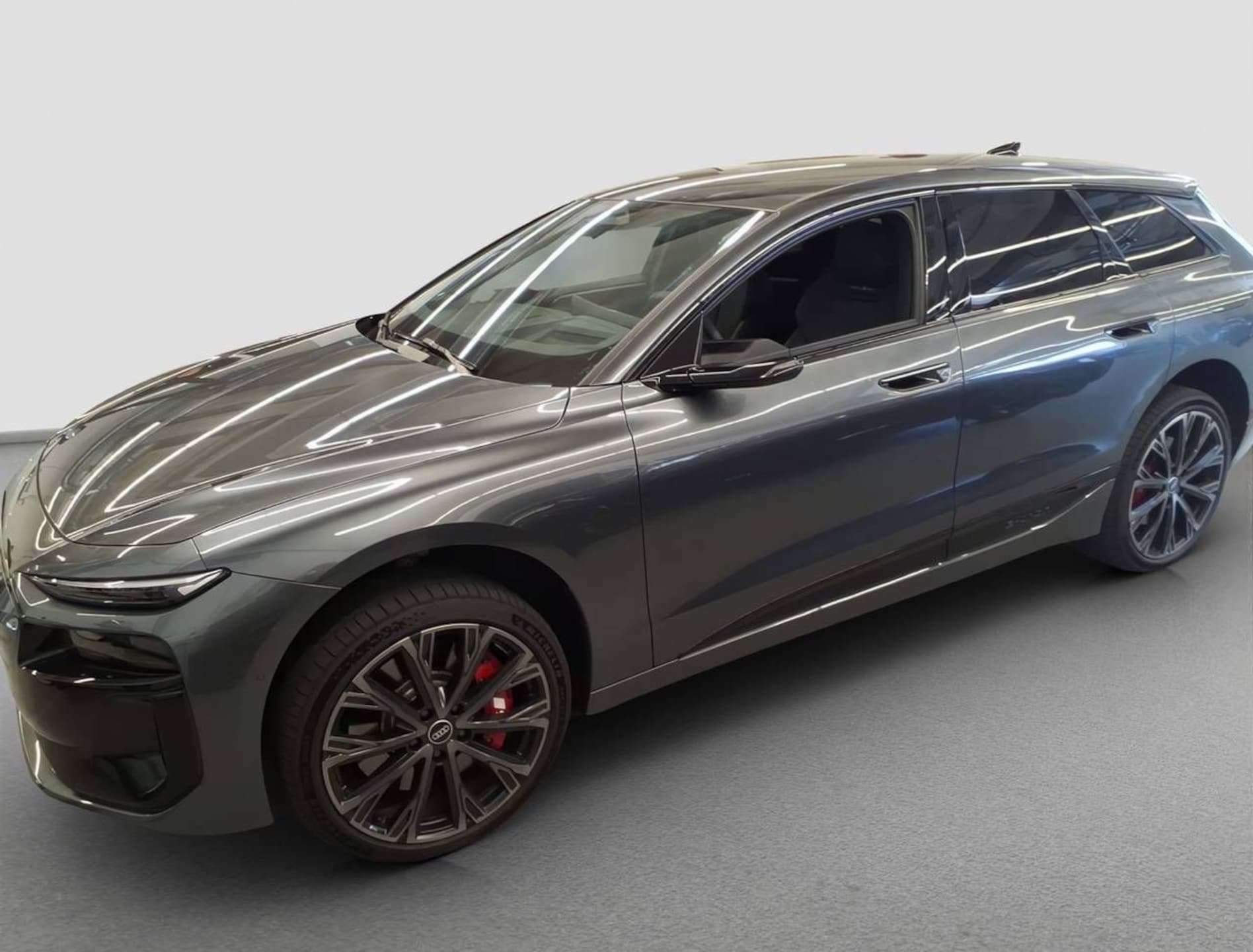 Audi S6 Avant e-tron edition one